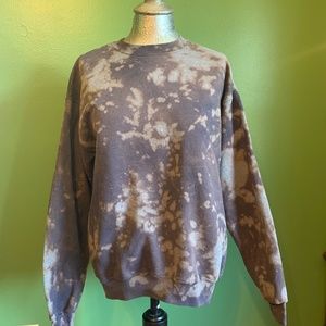 Bleached Tye-Die Crewneck Sweatshirt